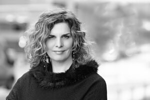 Headshots010-300x200